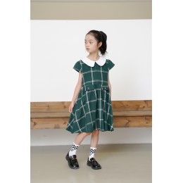 BD-MO-166  訂做綠色格子校服裙    設計水手領兒童校服裙    真人試穿   模特示範 BD-MO-166  訂做綠色格子校服裙    設計水手領兒童校服裙    真人試穿   模特示範